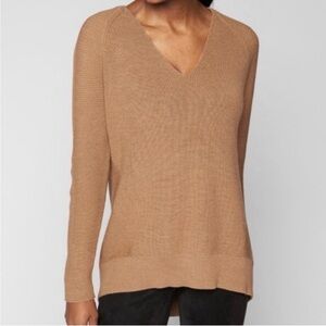 Athleta Hanover v-neck sweater, Womens XS Camel Merino Wool Blend, Tunic